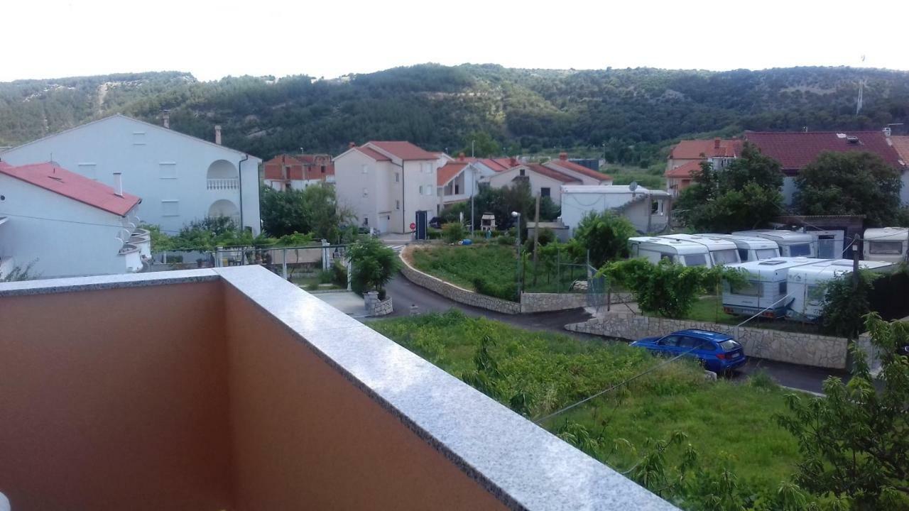 Apartments Rajka Lopar Luaran gambar