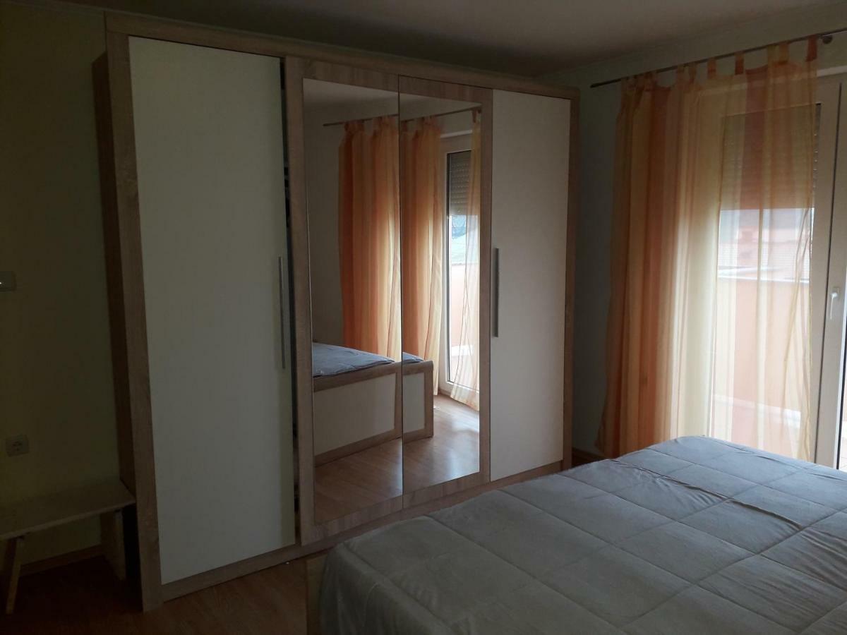 Apartments Rajka Lopar Luaran gambar