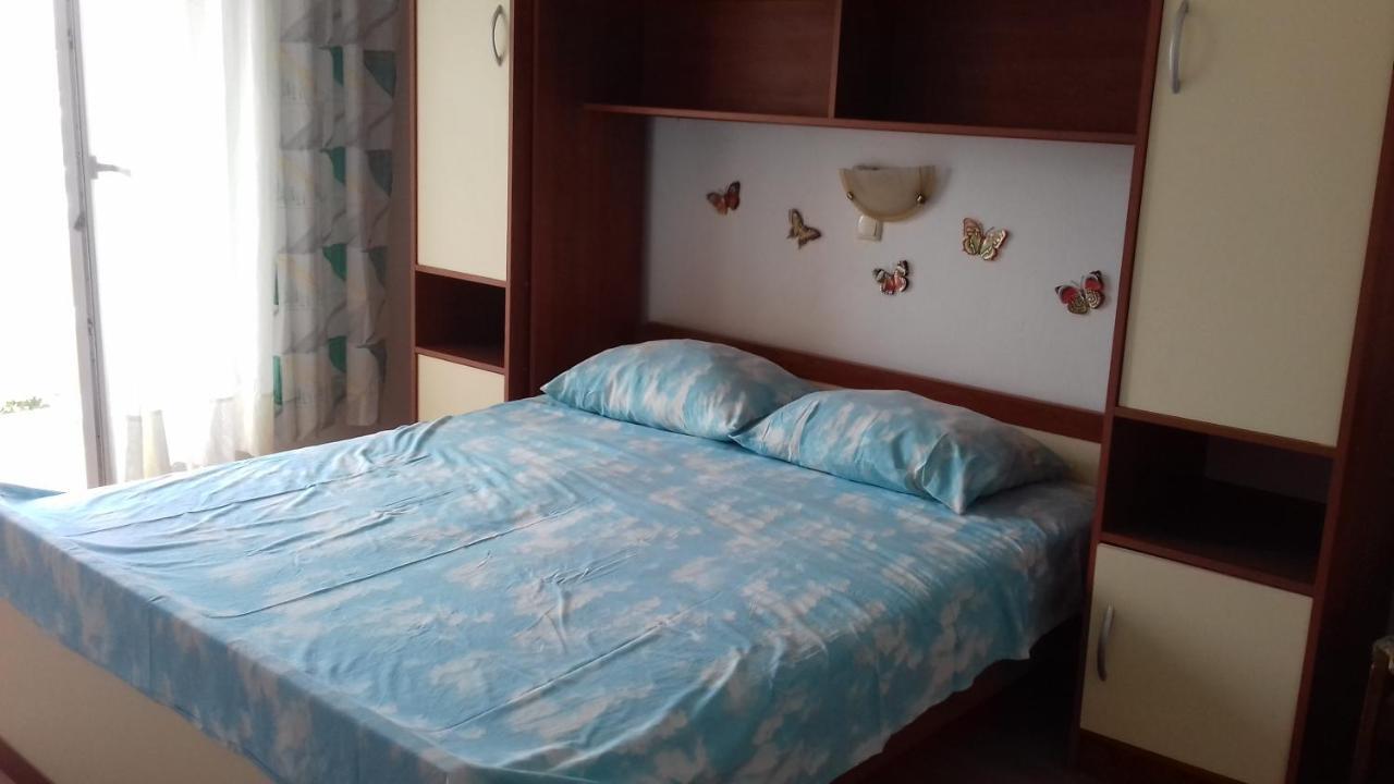 Apartments Rajka Lopar Luaran gambar